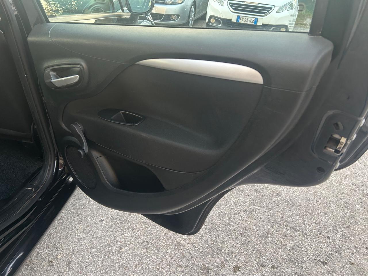 Fiat Punto 1.2 8V 5 porte Lounge Euro6