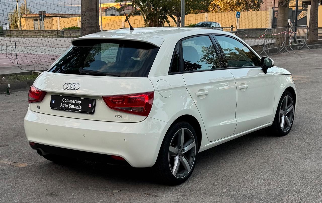 Audi A1 SPB 1.6 TDI CAMBIO AUTOMATICO/UNICOPROPRIETARIO
