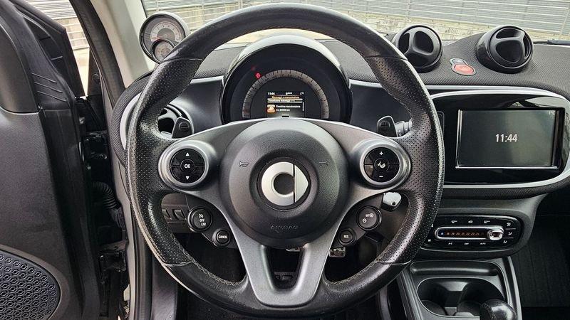 smart fortwo 90 0.9 Turbo Passion AUTOM. NAVI