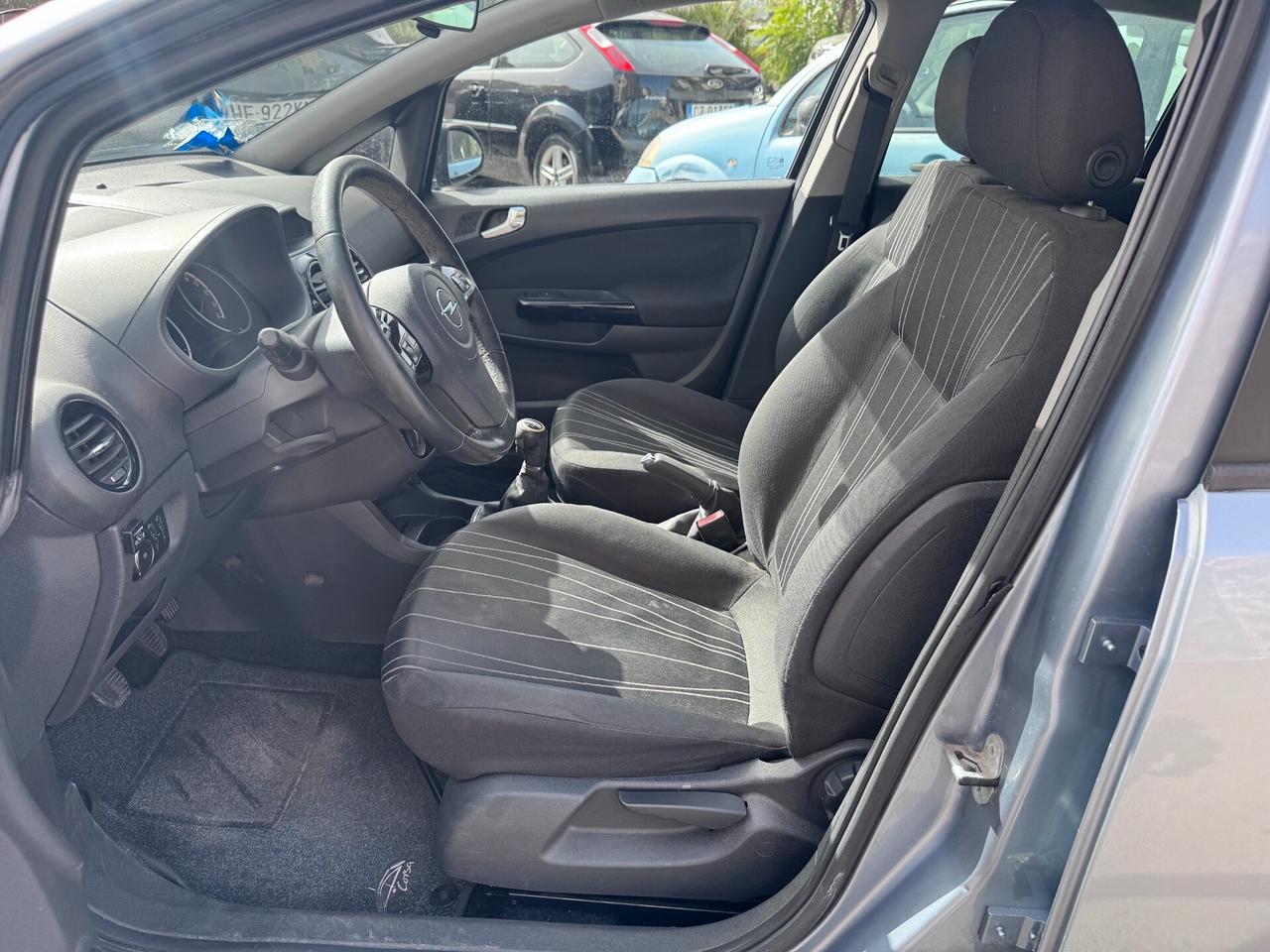 Opel Corsa 1.2 80CV 5 porte GPL-TECH Club