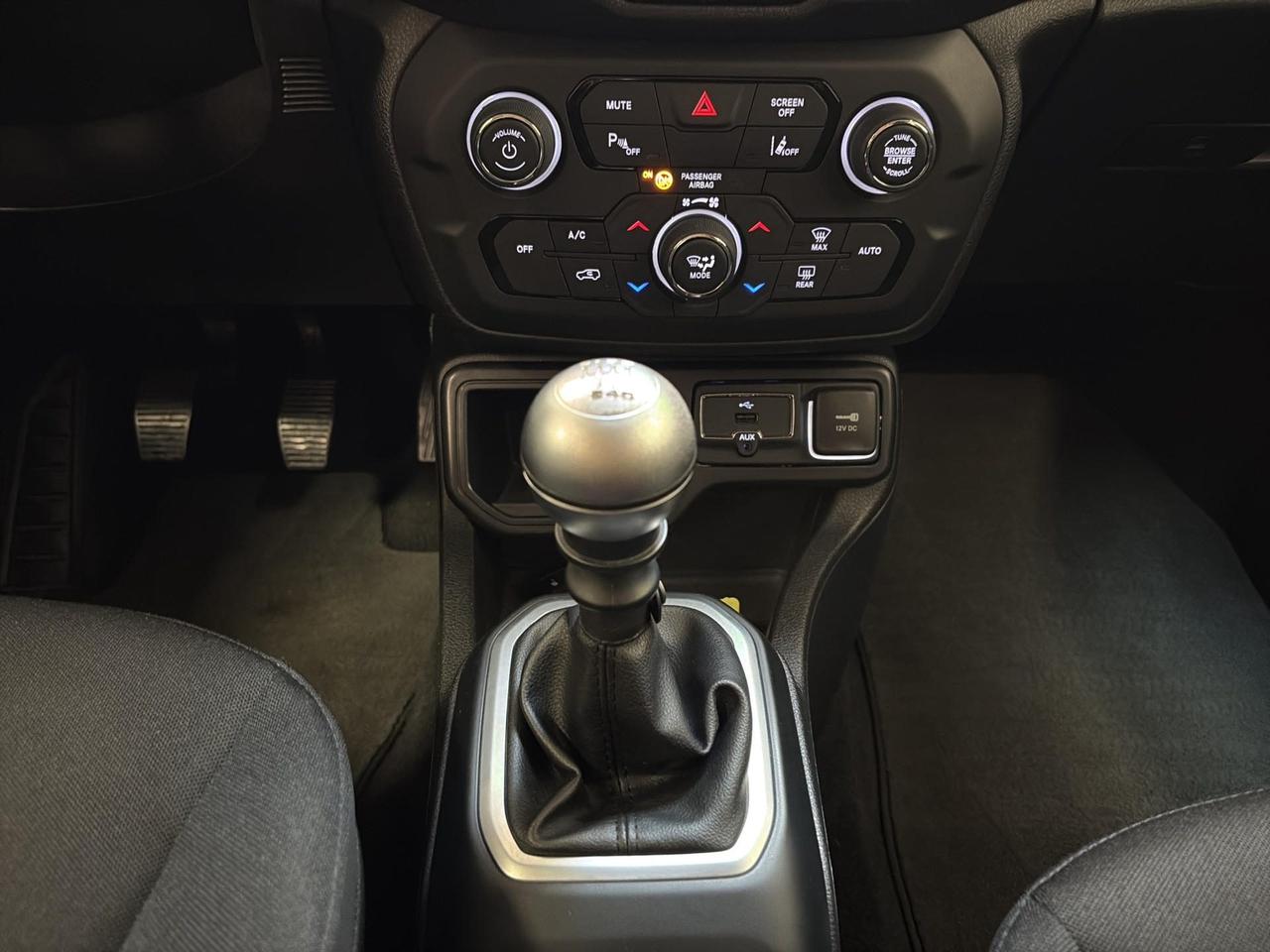 Jeep Renegade 1.6 mjt Night Eagle 2wd 120cv ddct