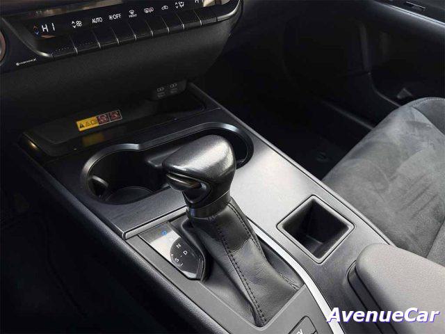 LEXUS UX 250h 2.0 URBAN TELECAMERA POST. IVA ESP PREZZO REALE