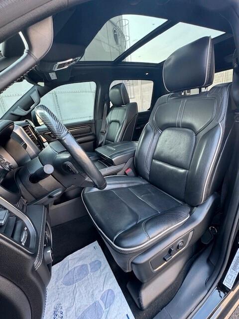 DODGE RAM 1500 LIMITED CREW CAB 4x4 E-TORQUE 5.7L V8