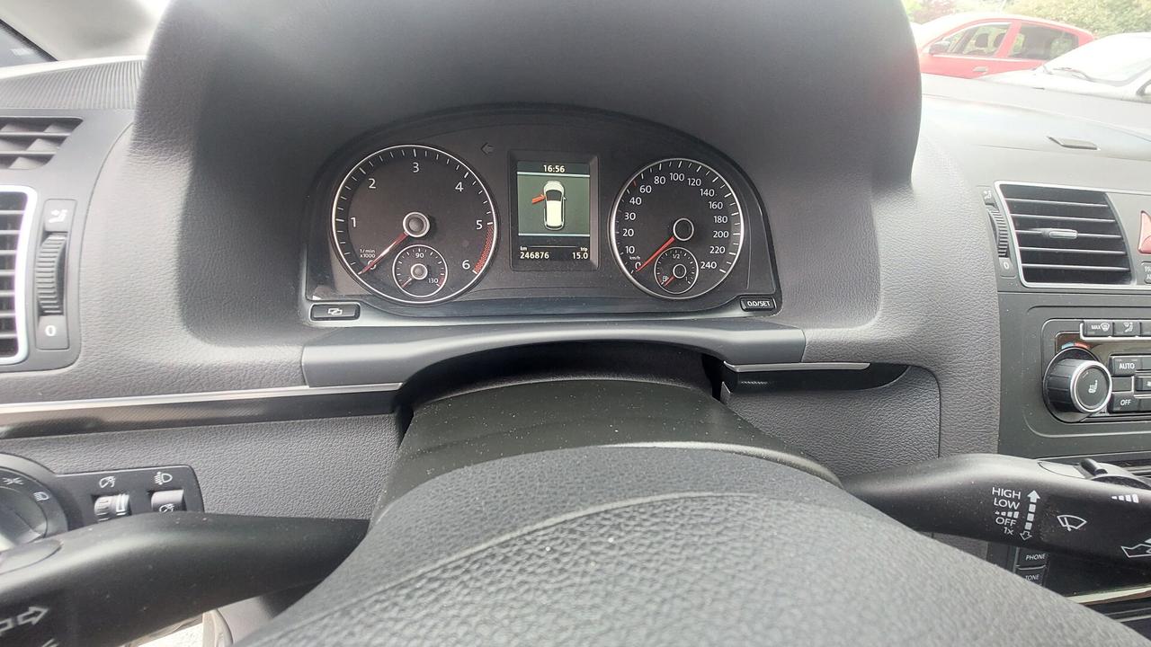 Volkswagen Touran Business 2.0 TDI 170 CV DSG Highline