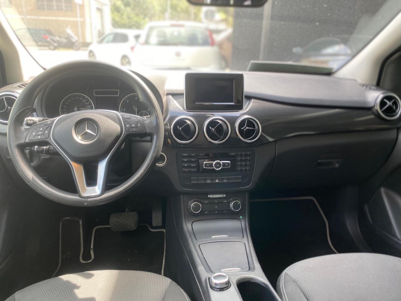 Mercedes-benz B 180 CDI Automatic Executive