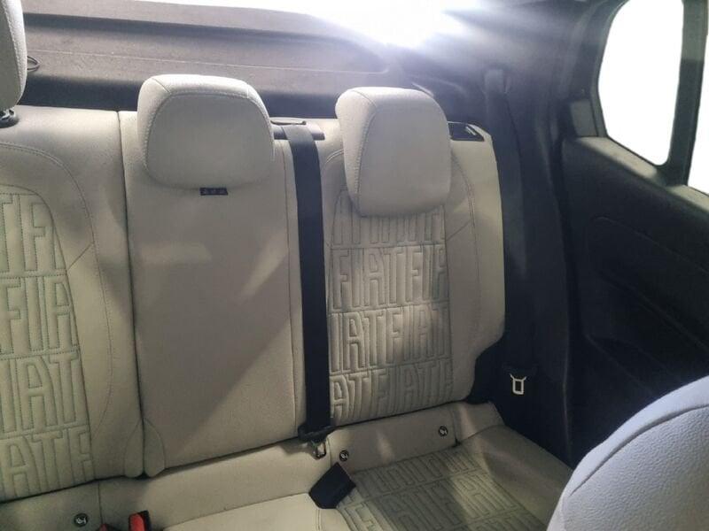 FIAT 600 (2023-->) Hybrid 100 CV DCT MHEV La Prima