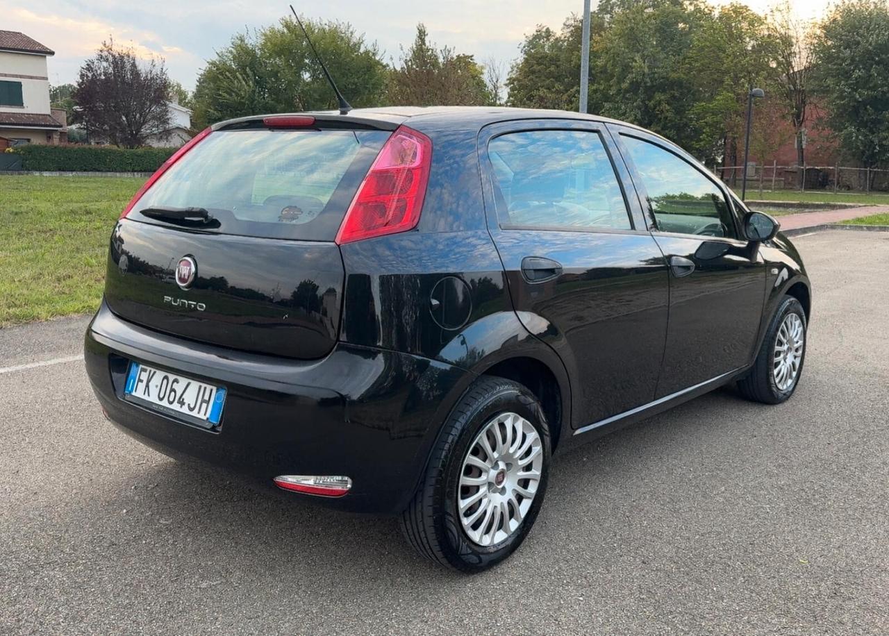 Fiat Punto 1.4 8V 5 porte Easypower Street