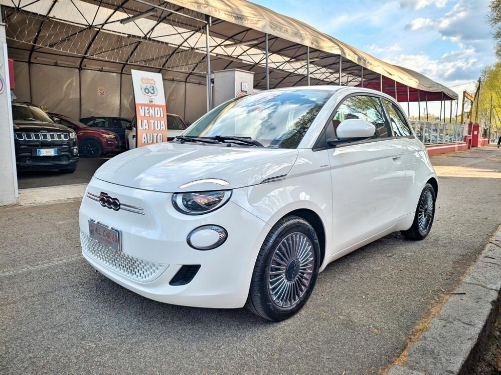 Fiat 500e 42 kWh ITALIANA UNIPRO'