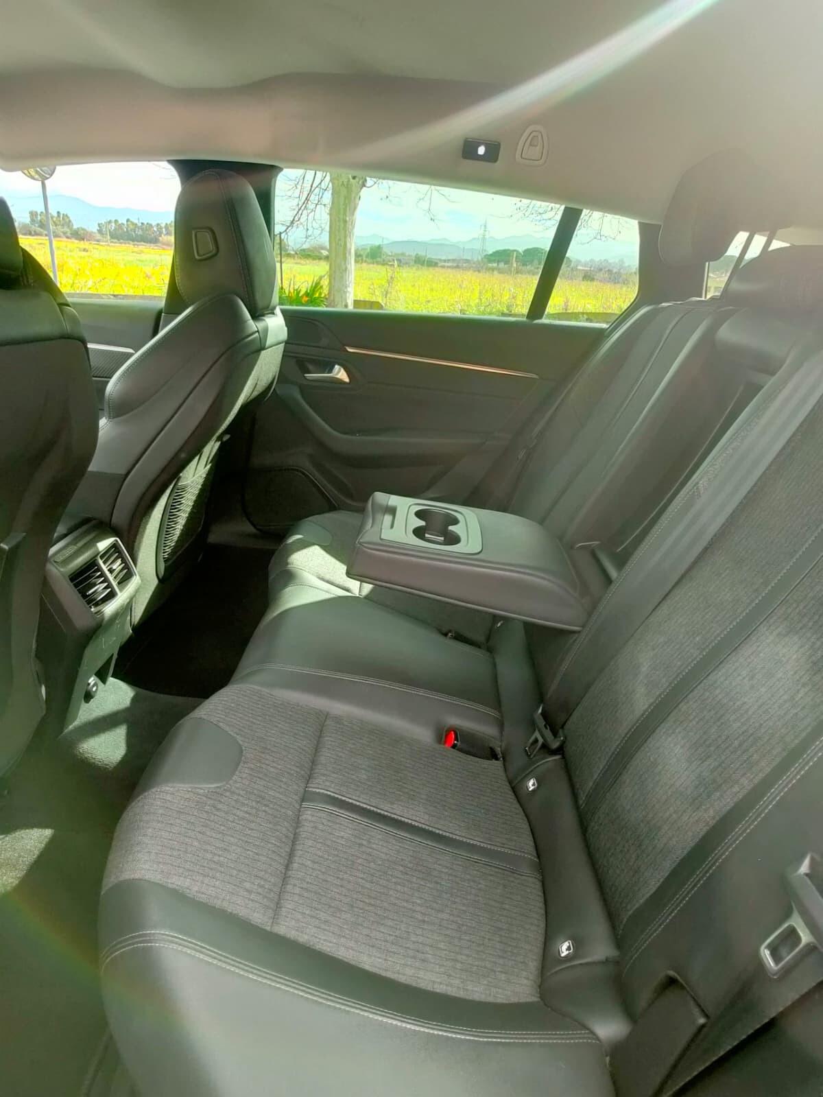 Peugeot 508 BlueHDi 130 Stop&Start EAT8 SW Allure Pack