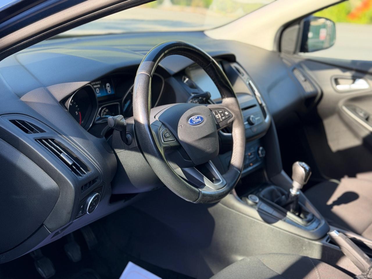 Ford Focus 1.5 TDCi 120 cv neopatentati 2016
