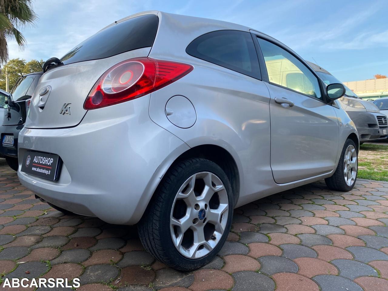 FORD - Ka - 1.2 8V 69CV Titanium - NEOPATENTATI -