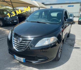 Lancia Ypsilon 1.3 MJT 95 CV 5 porte Platinum