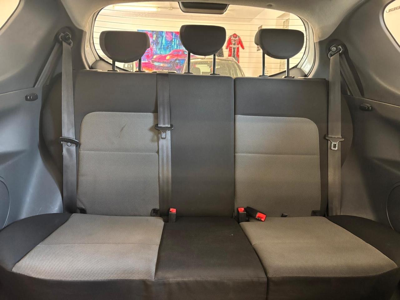 Mitsubishi Colt 1.1 12V 3p. Inform