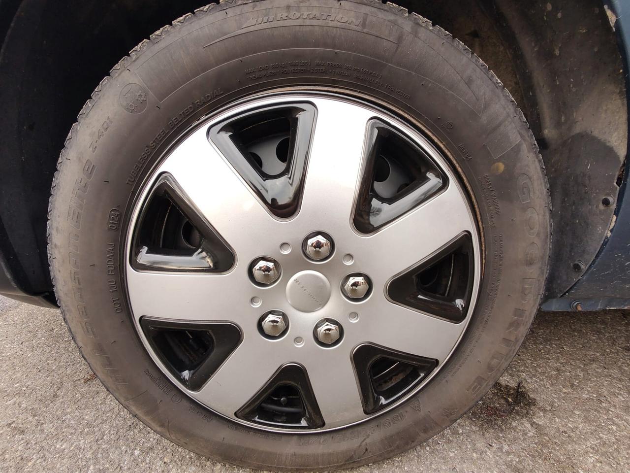 Dacia Dokker 1.6 8V 85CV Ambiance, BENZINA\GPL CON SCADENZA 2032, OK NEOPATENTATI, GARANZIA L.12 MESI