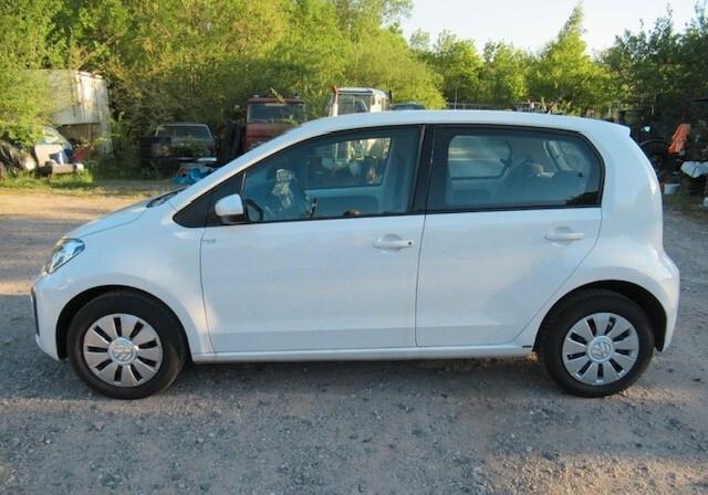 Volkswagen up! 1.0 75 CV 5p. move up! Clima Pdc