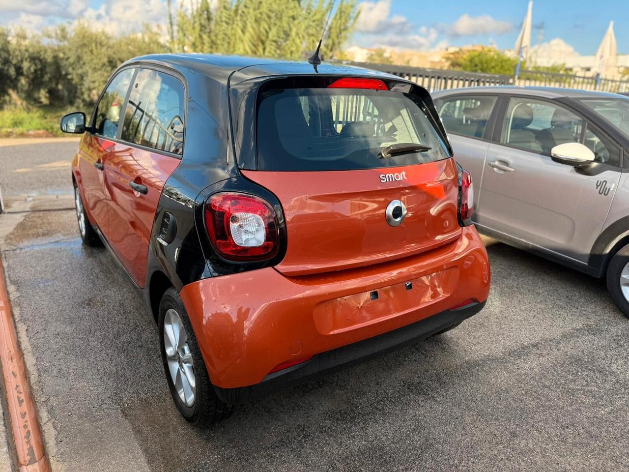 Smart ForFour 70 1.0 Youngster