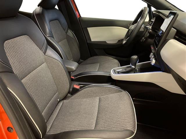 RENAULT Clio 1.6 E-Tech full hybrid Techno 145cv auto