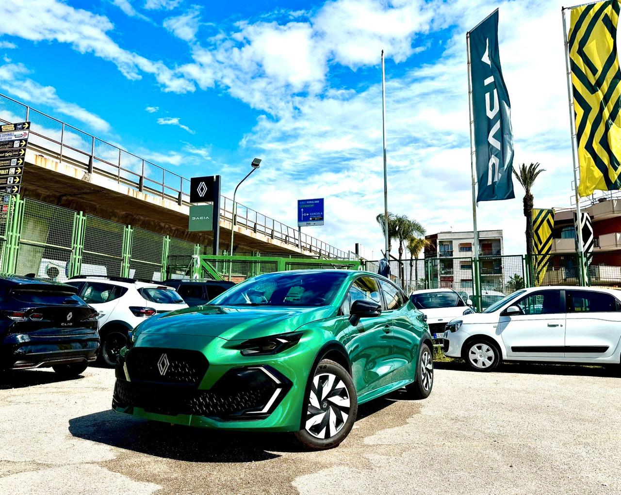 Renault Clio TCe 115 CV Evolution KM0 04/2026 ITALIANA