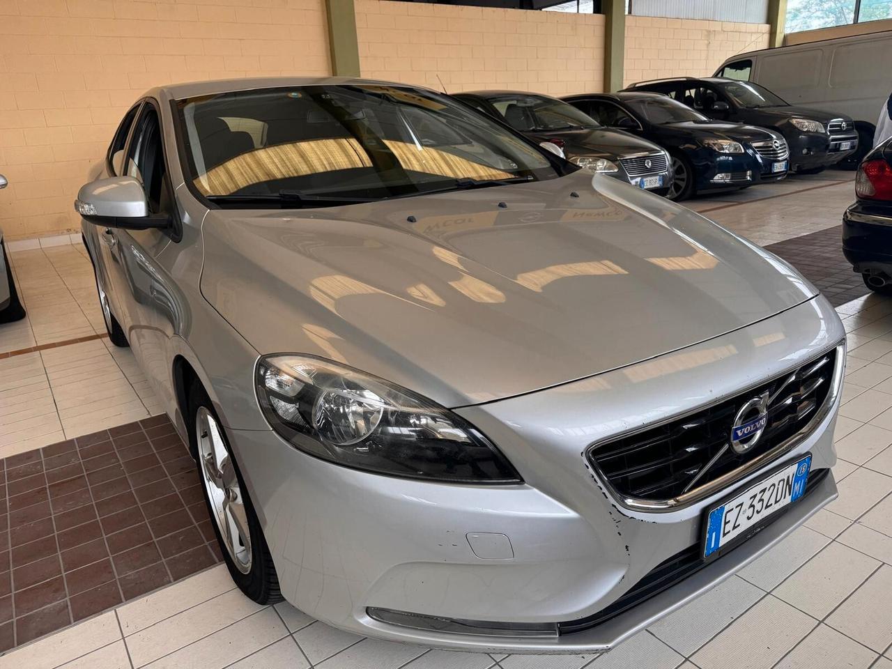 Volvo V40 D2 1.6 Summum 114cv