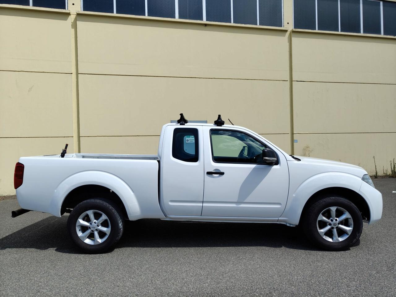 Nissan Navara 2.5 dCi 190CV 2 porte King Cab Sport