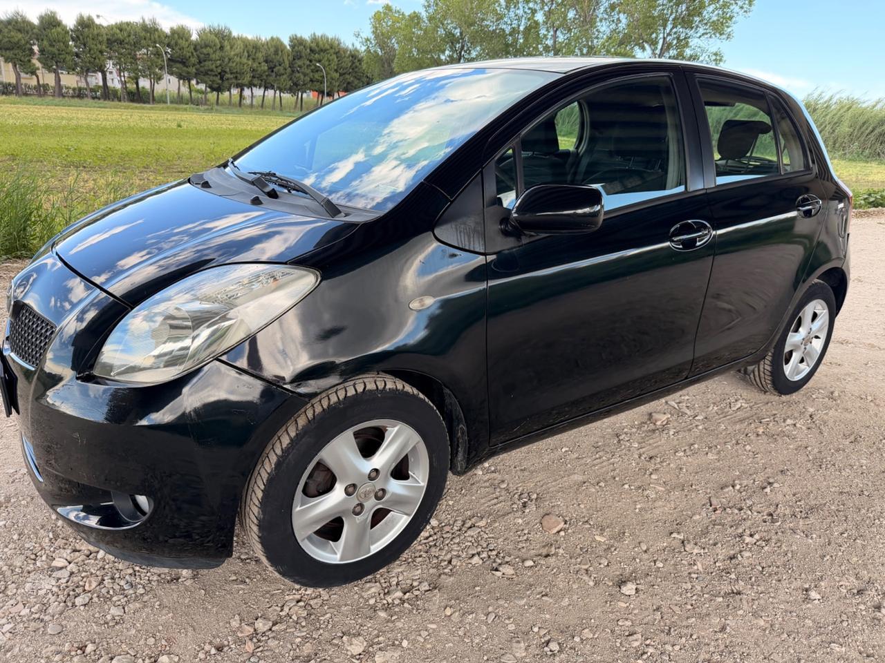 Toyota Yaris 1.4 D-4D 5 porte