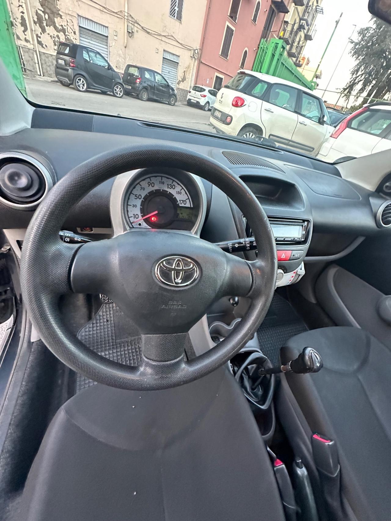Toyota Aygo 1.0 12V VVT-i 3 porte