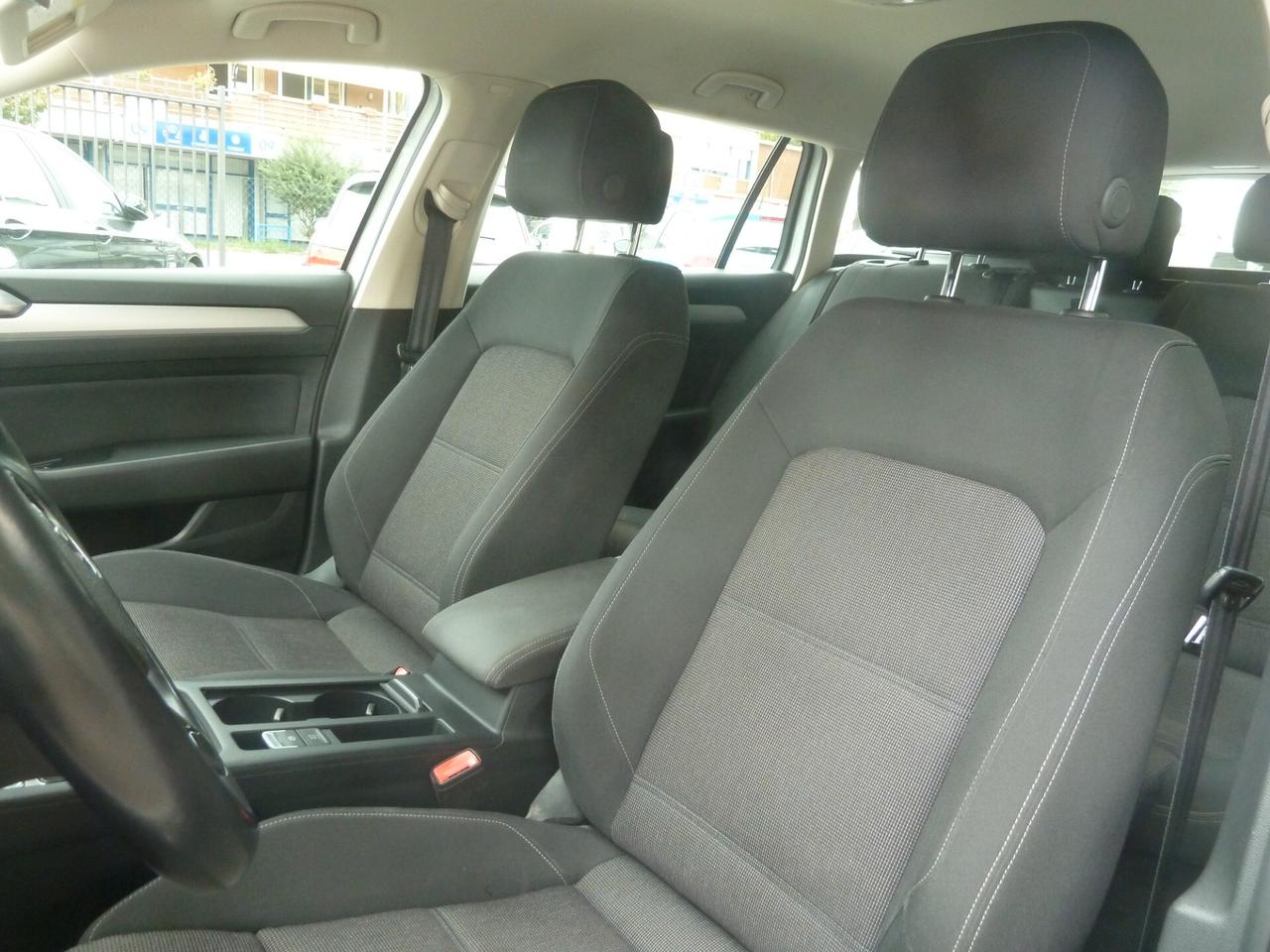 Volkswagen Passat Variant 1.6 TDI Business BlueMotion Technology