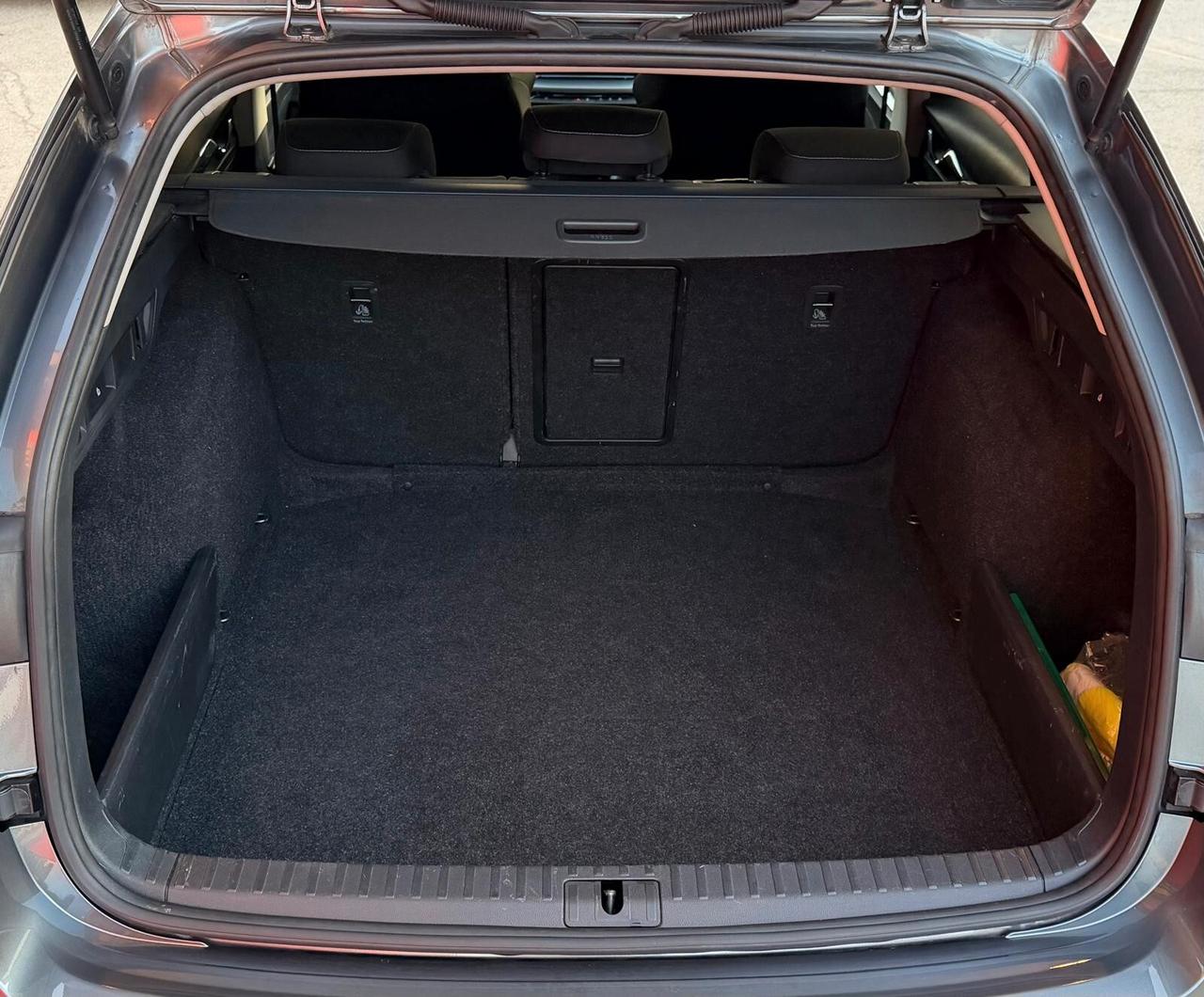 Skoda Octavia 2.0 TDI EVO SCR DSG Wagon Sportline