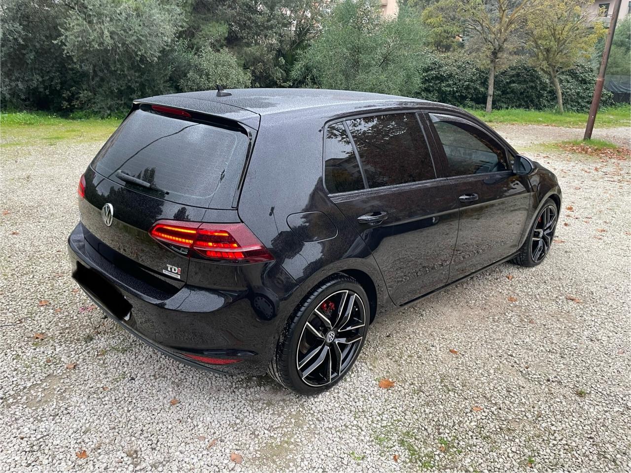 Volkswagen Golf 1.6 TDI allestimento GT