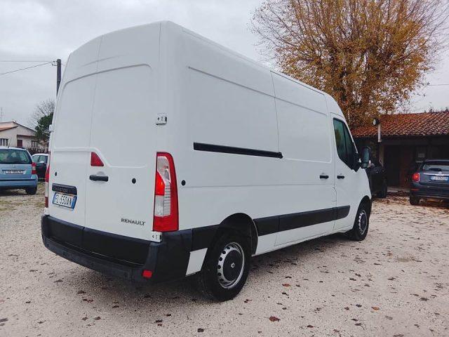 RENAULT Master T28 2.3 dCi/130 PC-TN Furgone