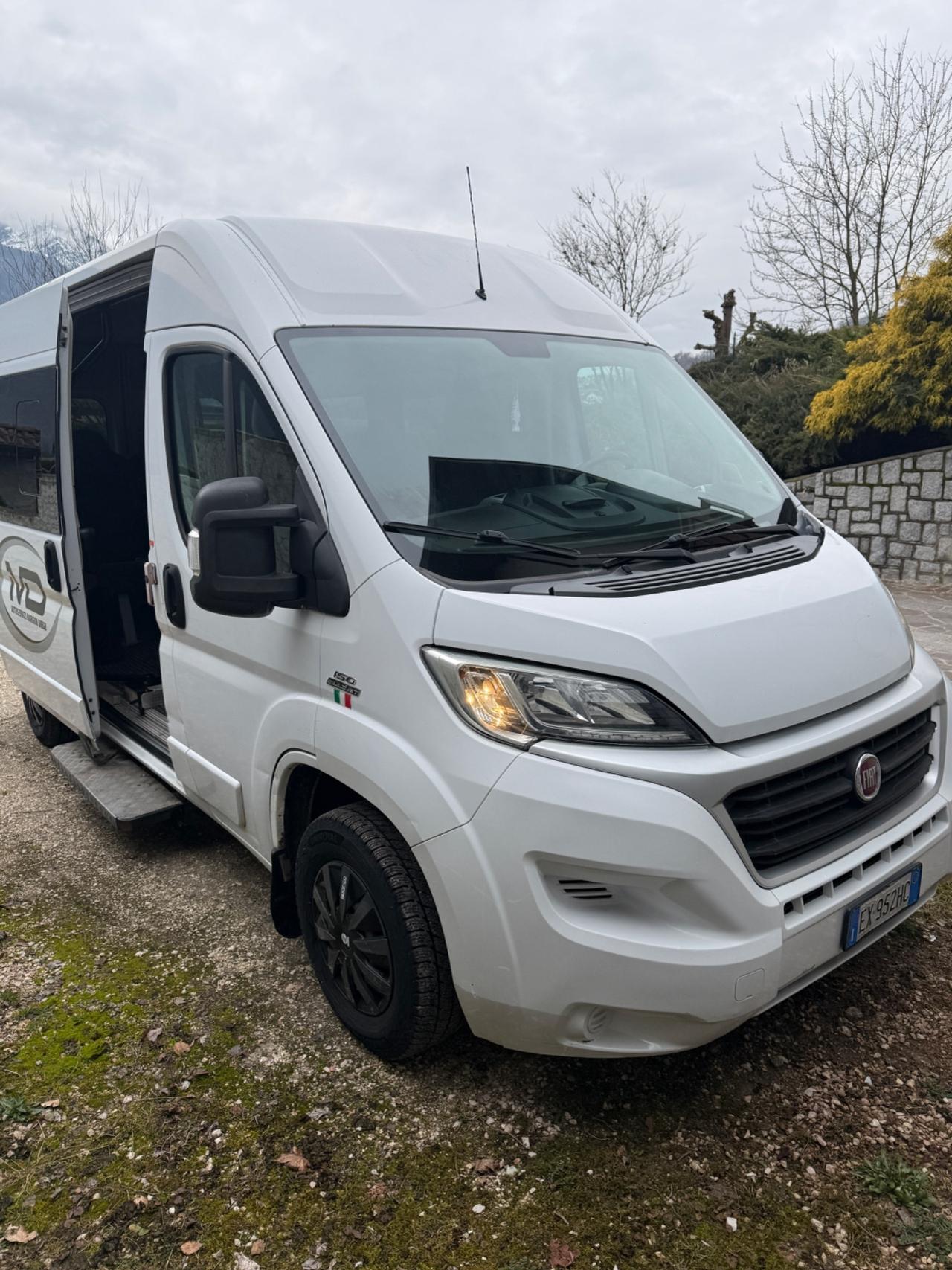 Minibus /Ducato 9 posti