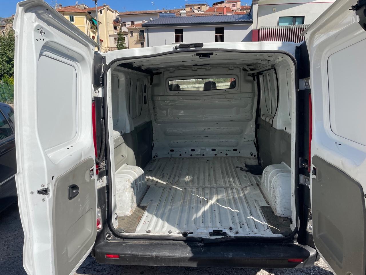 Opel Vivaro 27 2.0 CDTI 120CV PC-TN Furgone Fap