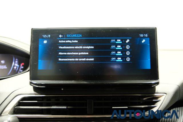 PEUGEOT 3008 PURETECH TURBO 130 S&S ALLURE PACK FARI LED