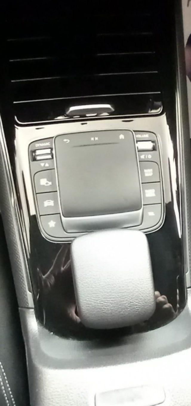 MERCEDES-BENZ GLB 200 d Automatic 4Matic Business Extra