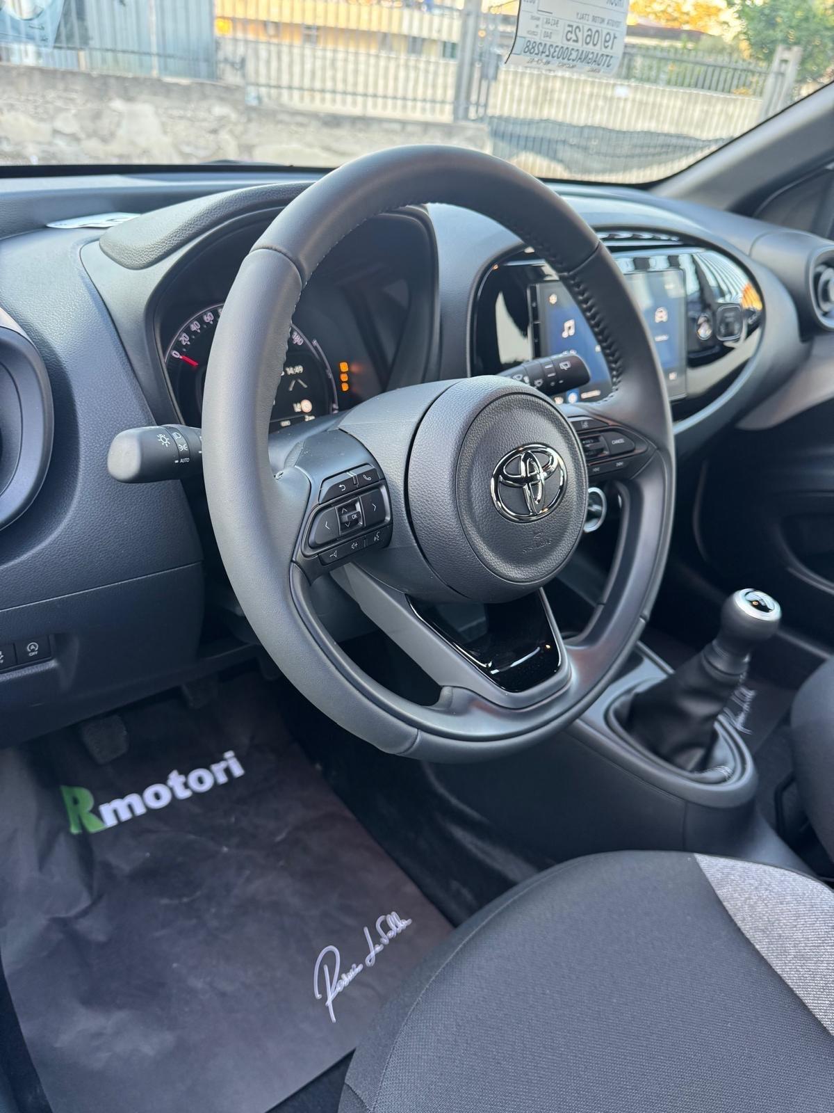 Toyota Aygo X 1.0 VVT-i 72 CV 5 porte Trend