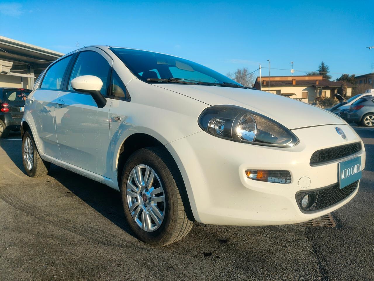 Fiat Punto 1.4 8V 5 porte Natural Power Street NEOPATENTATI