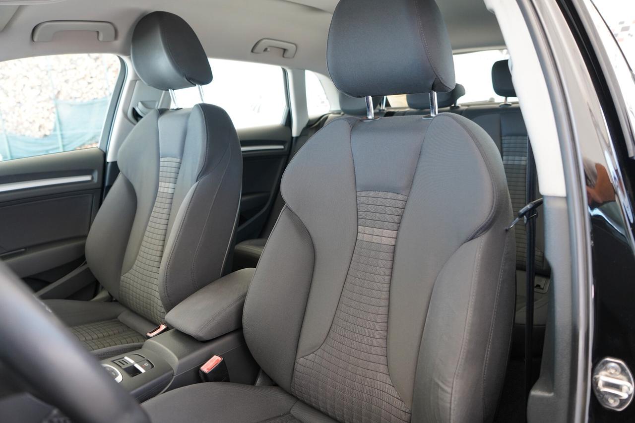 Audi A3 SPB 1.6 TDI 110 Cv S-tronic Attraction