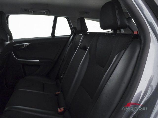 VOLVO V60 Cross Country D3 Geartronic Pro