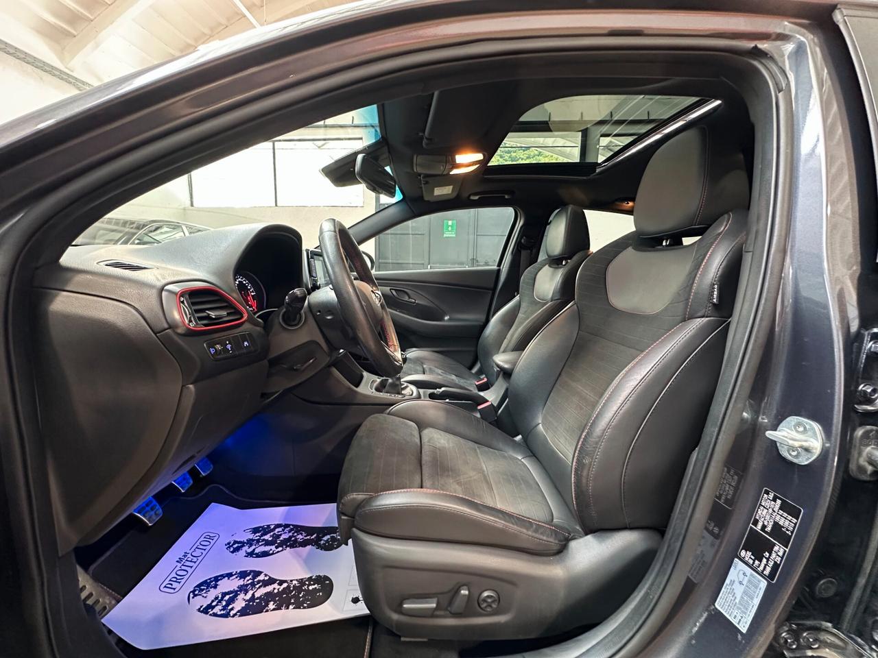 Hyundai i30 Fastback 2.0 T-GDI 275 CV N Performance - TETTO