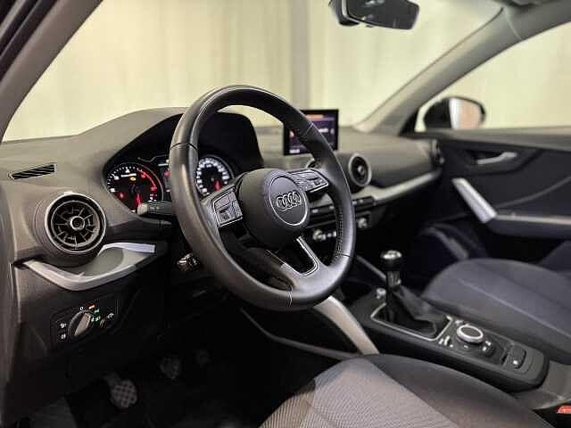 Audi Q2 30 TDI Business