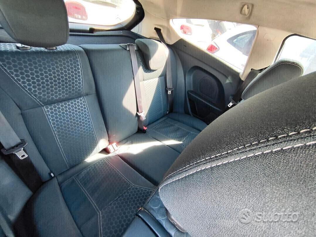 Ford Fiesta 1.4 3 porte Bz.- GPL casa madre Titanium