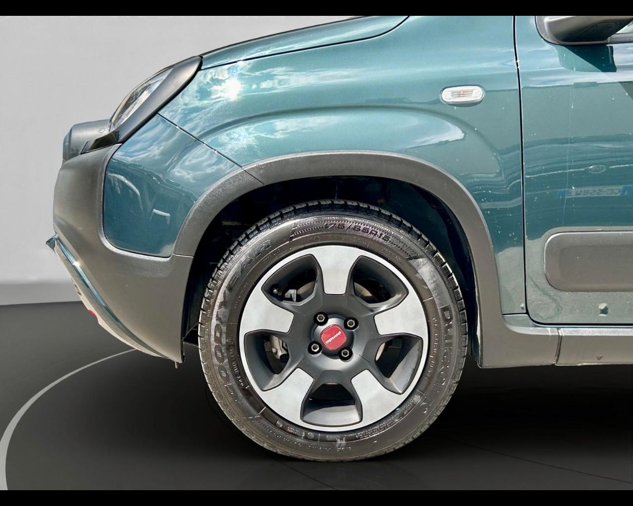 FIAT Panda III 2021 Cross - Panda 1.0 firefly hybrid Cross s&s 70cv 5p.ti
