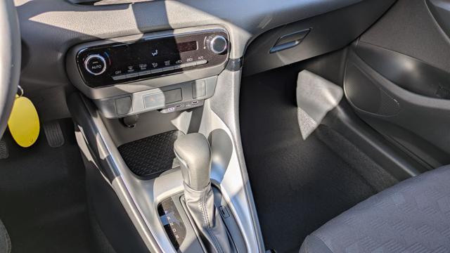 TOYOTA Yaris ECVT ACTIVE 1.5cc 92cv ANDROID/IOS CAMERA POST.