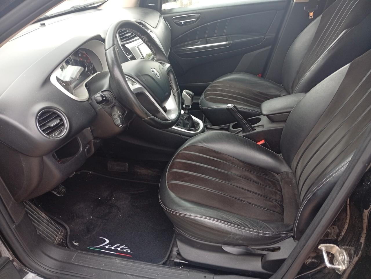 Lancia Delta 1.6 MJT DPF Platino