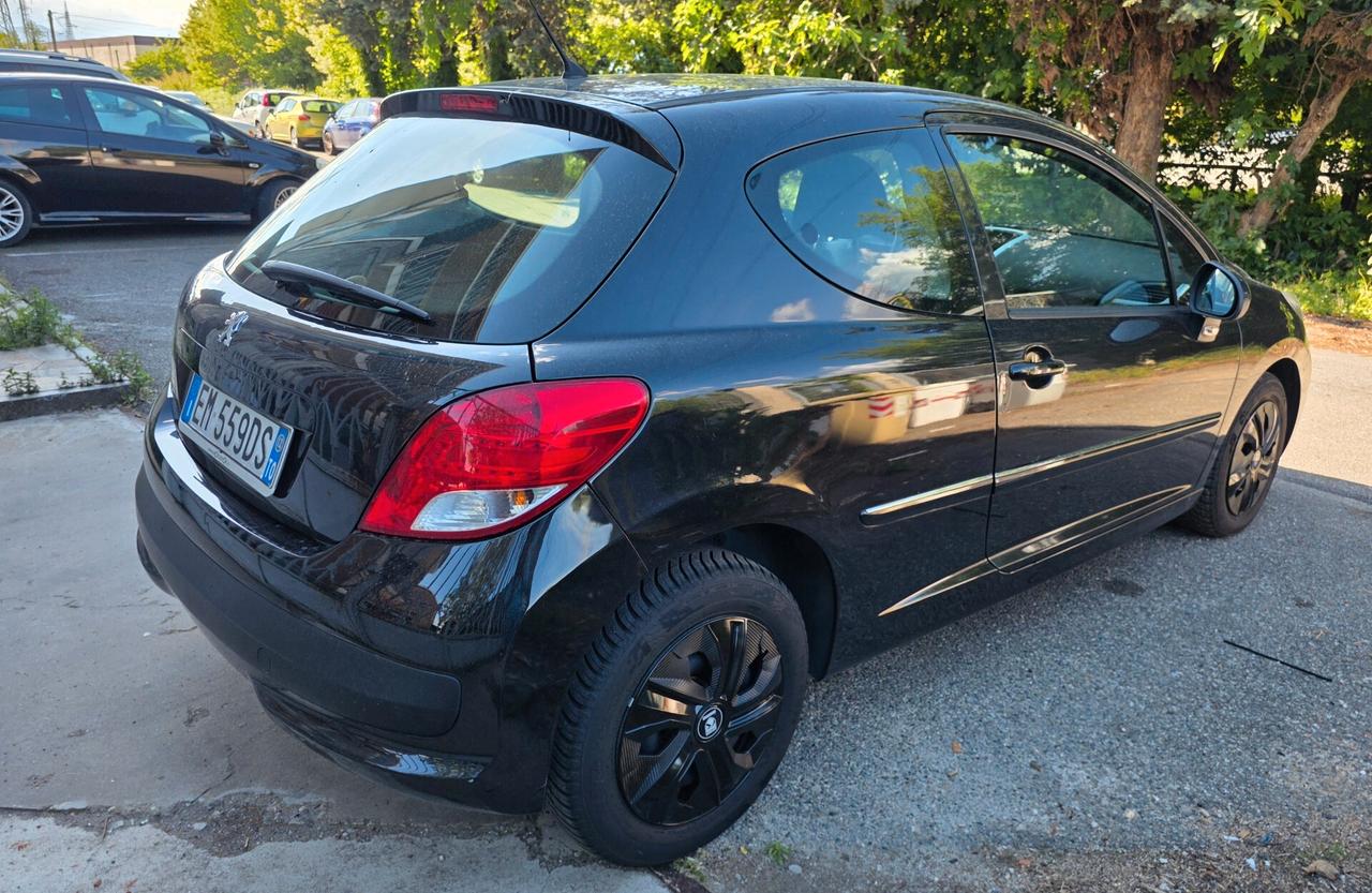 Peugeot 207 1.4 HDi 70CV 3p. Energie