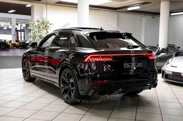 Audi RS Q8 DYNAMIC RS PLUS|CARBO|23"|TETTO|305KM/H|BLACK PACK