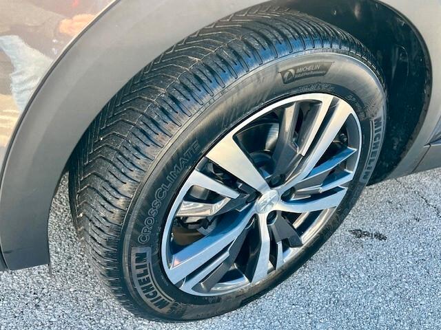 Peugeot 3008 PureTech 1.2 Turbo 130 cv - 2021