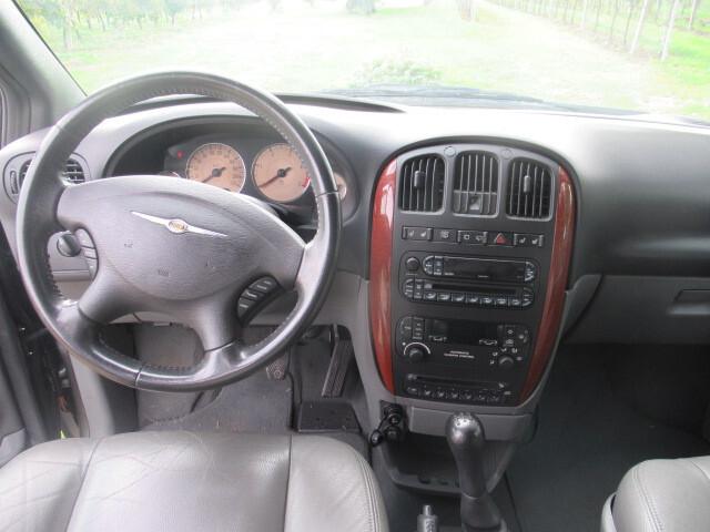 Chrysler Voyager 2.5 crd LX Leather MANUALE