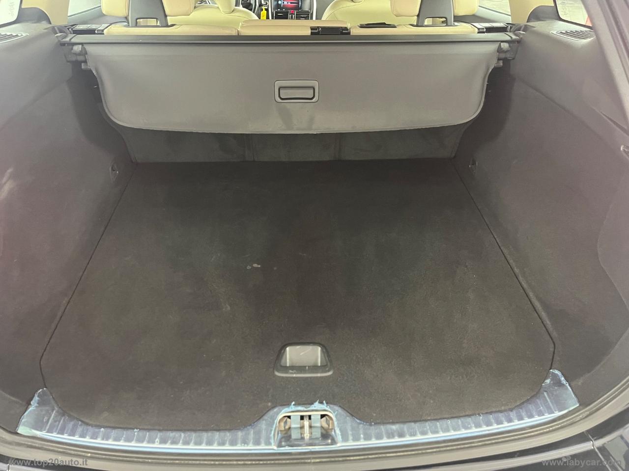 VOLVO XC60 D3 Business Plus|MANUALE|PELLE TOT