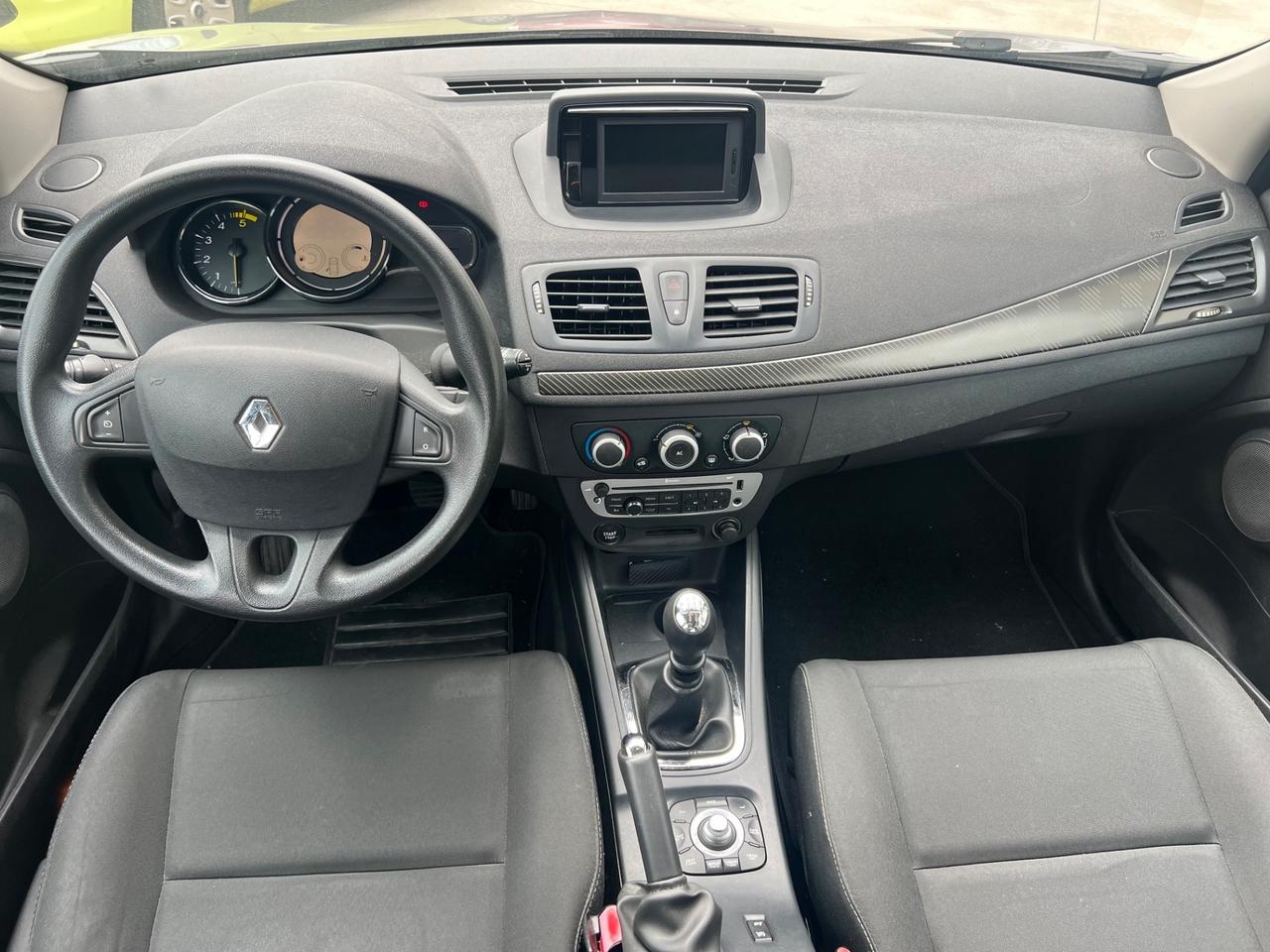Renault Megane Mégane 1.5 d per NEOP - Garanzia 12 Mesi